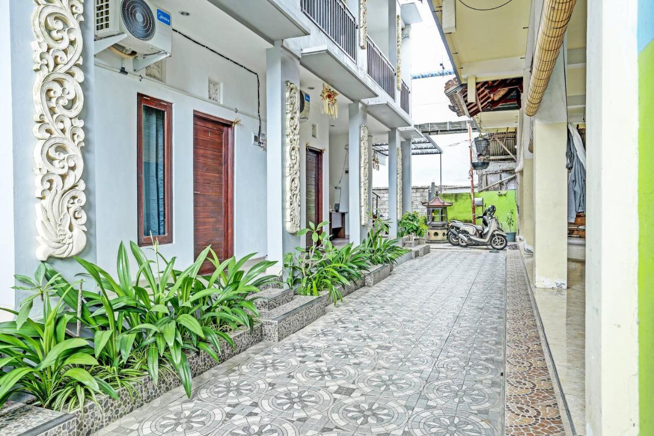 Oyo 91080 Kubu D&D Guesthouse Seminyak Exterior foto